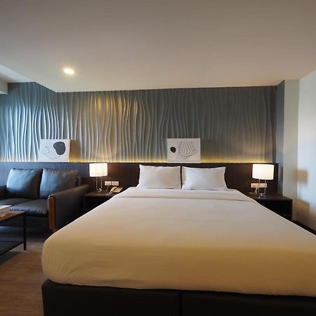 Pb Grand Hotel Hat Yai Buitenkant foto