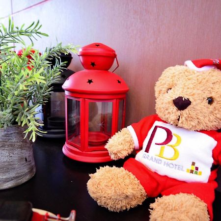 Pb Grand Hotel Hat Yai Buitenkant foto