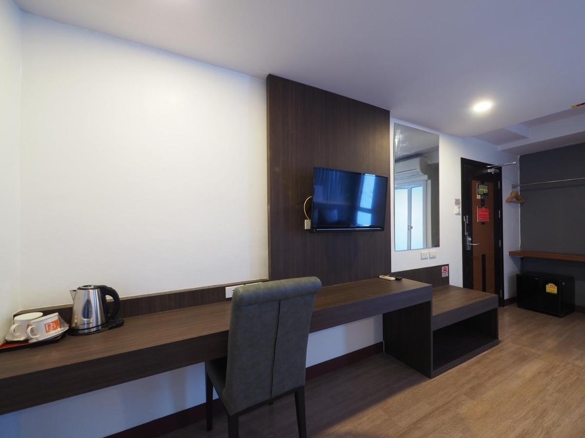 Pb Grand Hotel Hat Yai Buitenkant foto