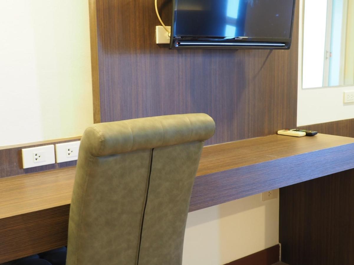 Pb Grand Hotel Hat Yai Buitenkant foto