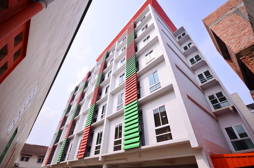 Pb Grand Hotel Hat Yai Buitenkant foto