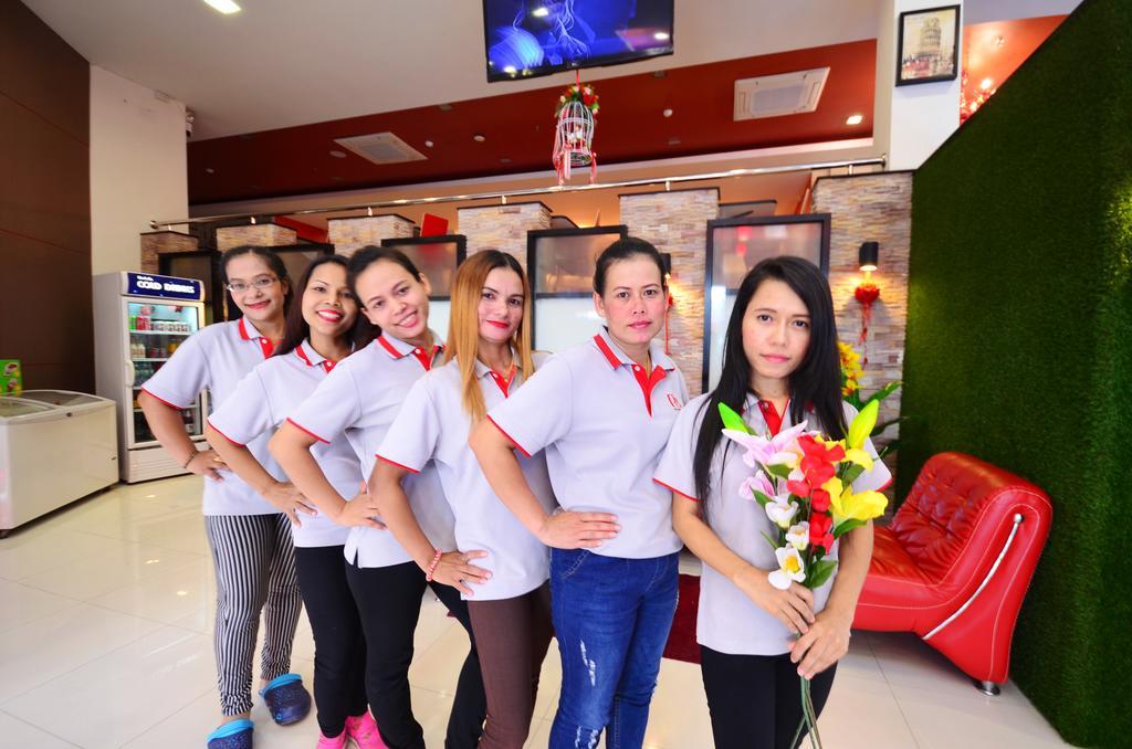 Pb Grand Hotel Hat Yai Buitenkant foto